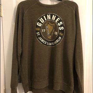 NWT And NWOT sweatshirt bundle!!